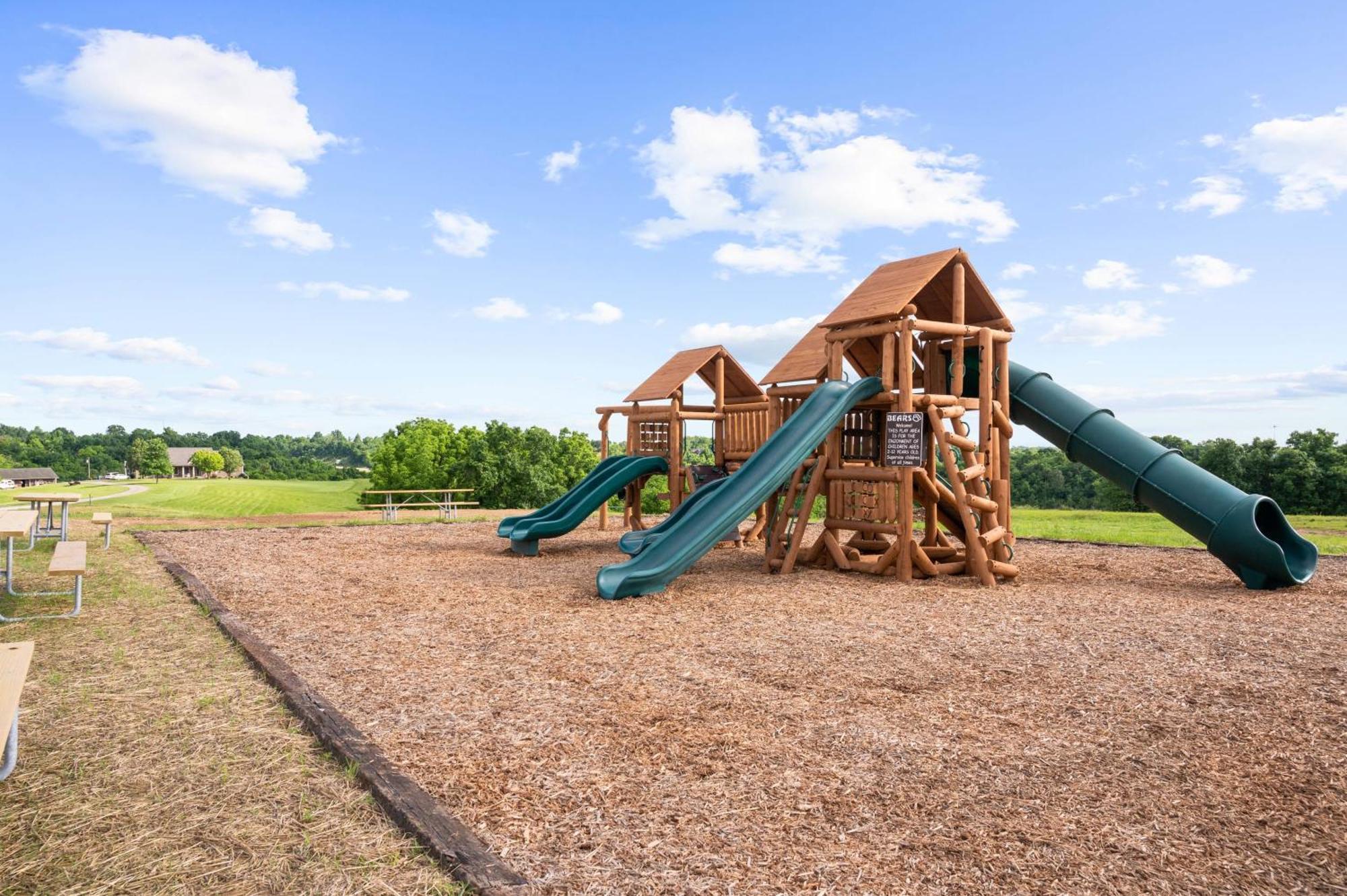 The Lodges At Eden Reserve - Pet Friendly Cabins Near Ark Williamstown Exteriör bild