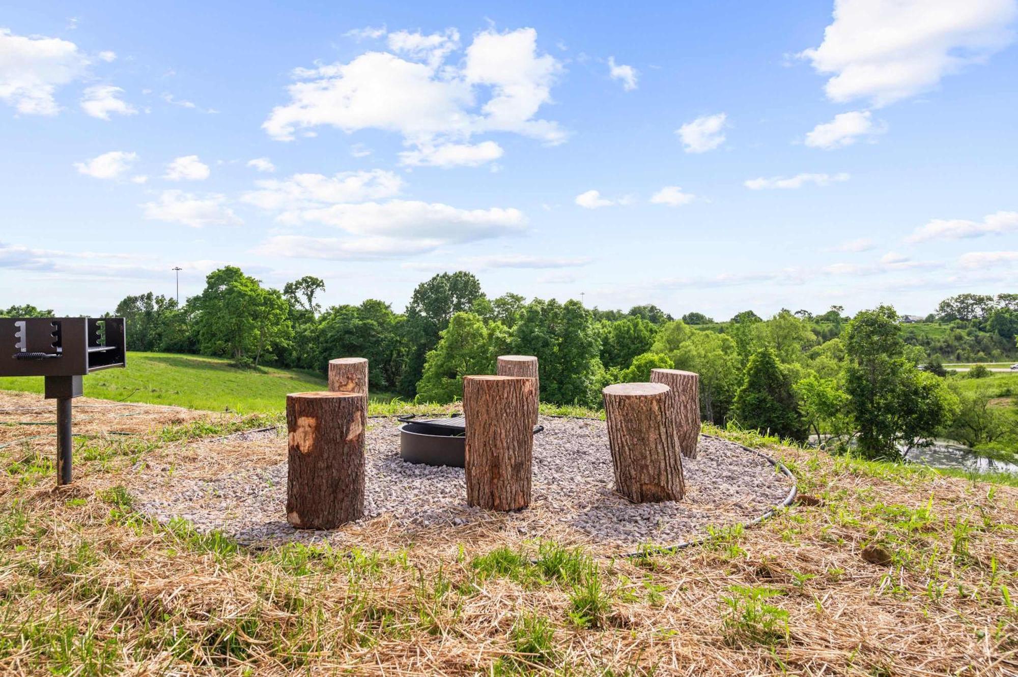 The Lodges At Eden Reserve - Pet Friendly Cabins Near Ark Williamstown Exteriör bild